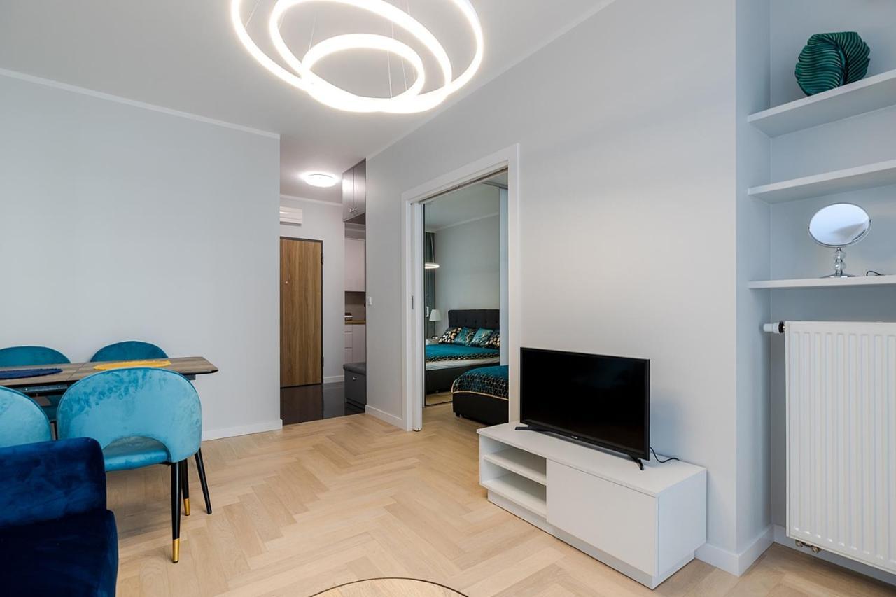 Wola Luxe Apartment วอร์ซอ ภายนอก รูปภาพ